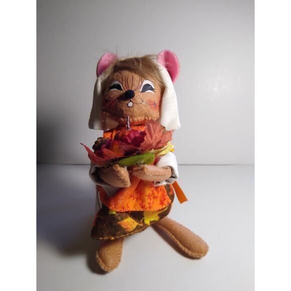 Annalee Lady Mouse Figurine Autumn Harvest Fabric 5.5" Tall Seasonal Decor - Picture 1 of 4